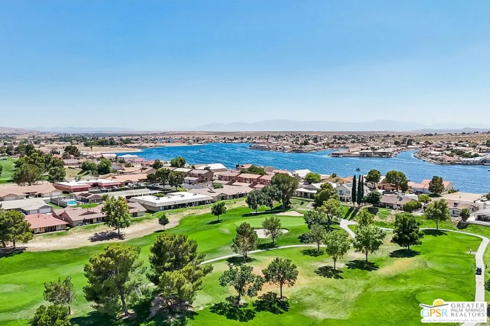 13819 Rivers Edge Road Helendale, CA 92342