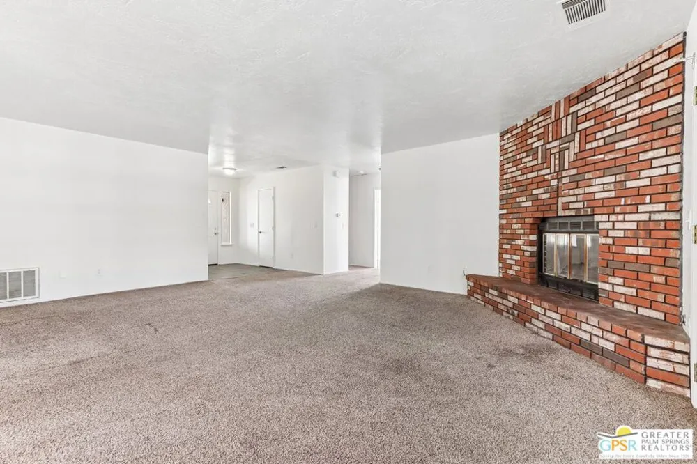 13819 Rivers Edge Road Helendale, CA 92342