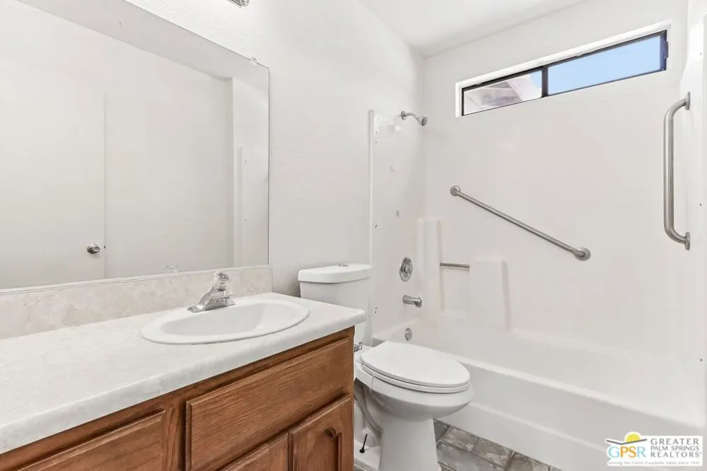 13819 Rivers Edge Road Helendale, CA 92342