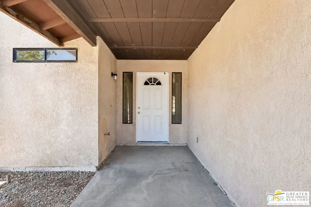 13819 Rivers Edge Road Helendale, CA 92342