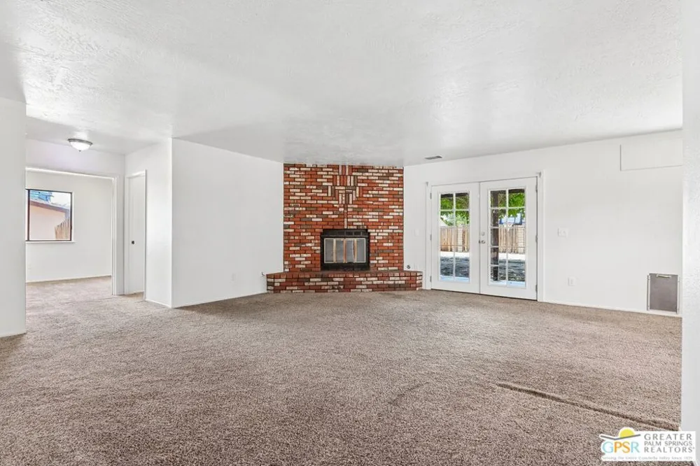 13819 Rivers Edge Road Helendale, CA 92342