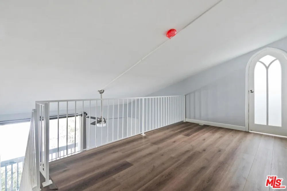 29239 Heathercliff Road #12 Malibu, CA 90265