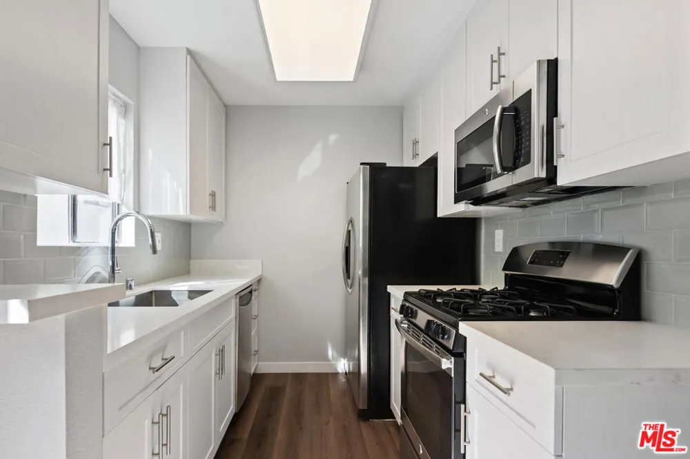 29239 Heathercliff Road #12 Malibu, CA 90265