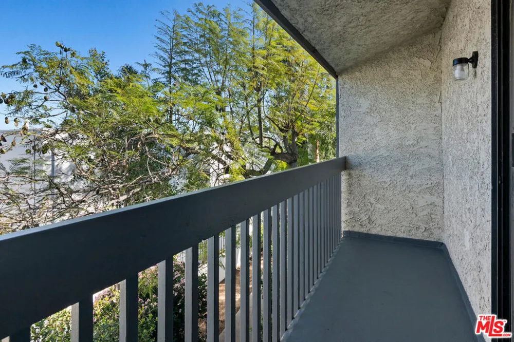 29239 Heathercliff Road #12 Malibu, CA 90265