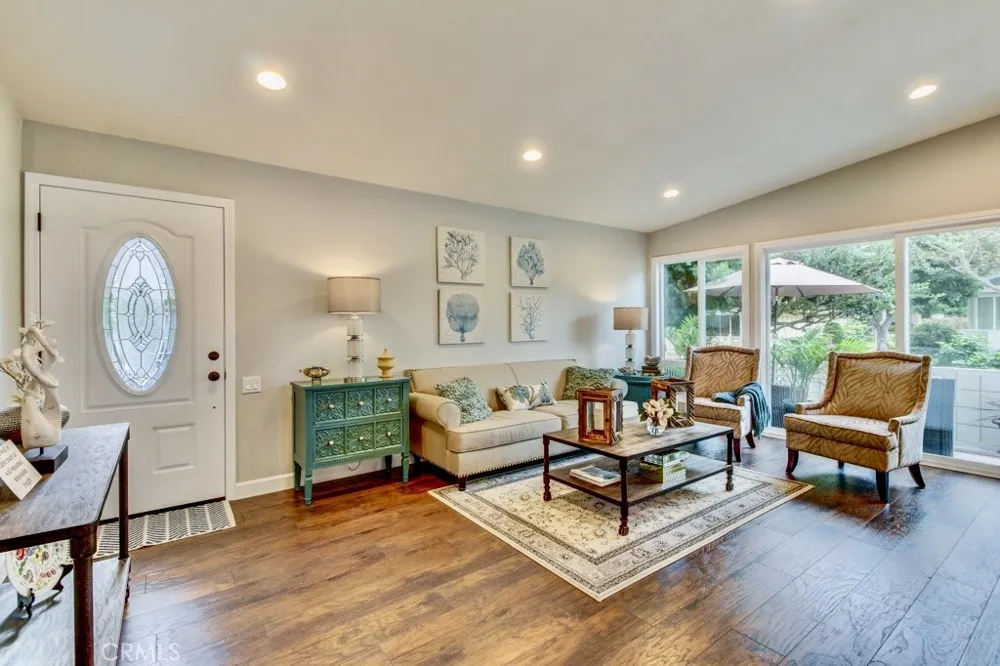 176 Avenida Majorca #A Laguna Woods, CA 92637