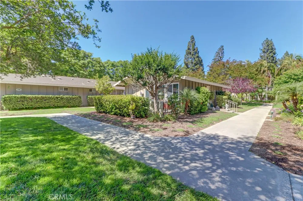 176 Avenida Majorca #A Laguna Woods, CA 92637
