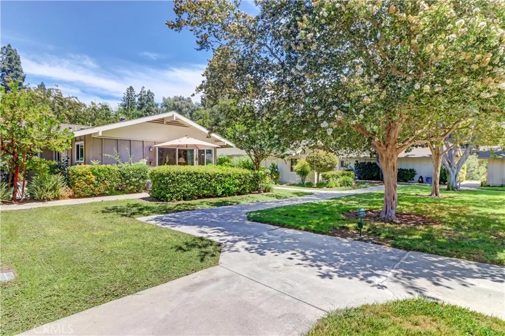 176 Avenida Majorca #A Laguna Woods, CA 92637