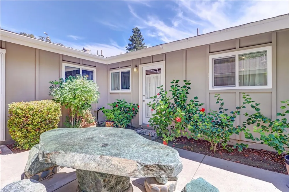 176 Avenida Majorca #A Laguna Woods, CA 92637