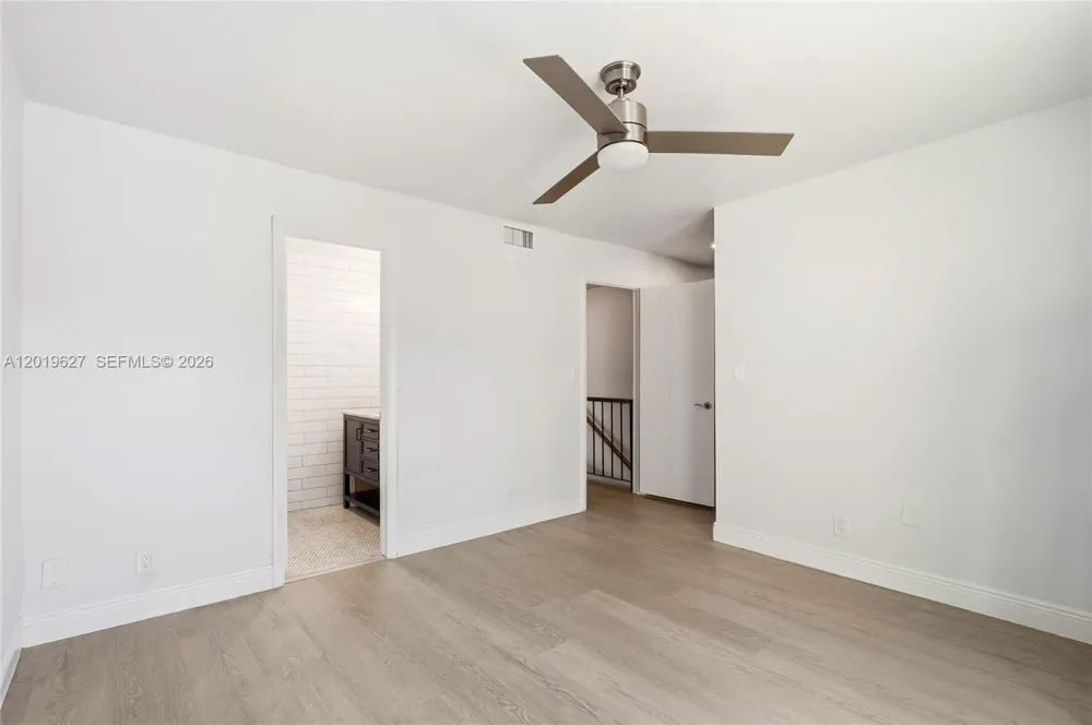 2757 NE 165th Ter #28 North Miami Beach, FL 33160