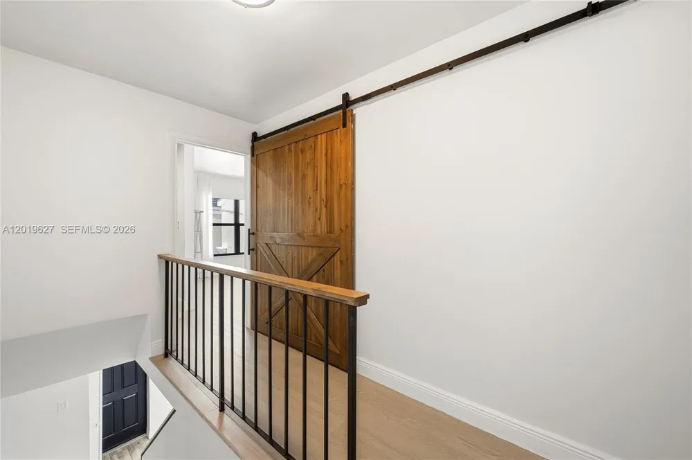 2757 NE 165th Ter #28 North Miami Beach, FL 33160