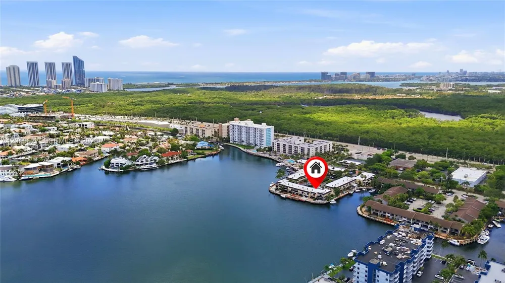 2757 NE 165th Ter #28 North Miami Beach, FL 33160