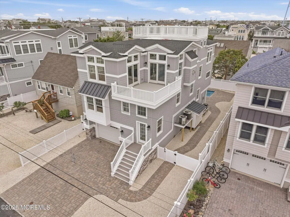 10 W Kirkland Avenue Long Beach, NJ 08008