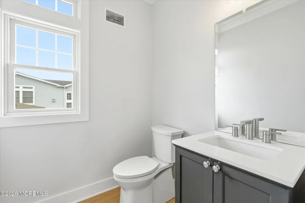 10 W Kirkland Avenue Long Beach, NJ 08008