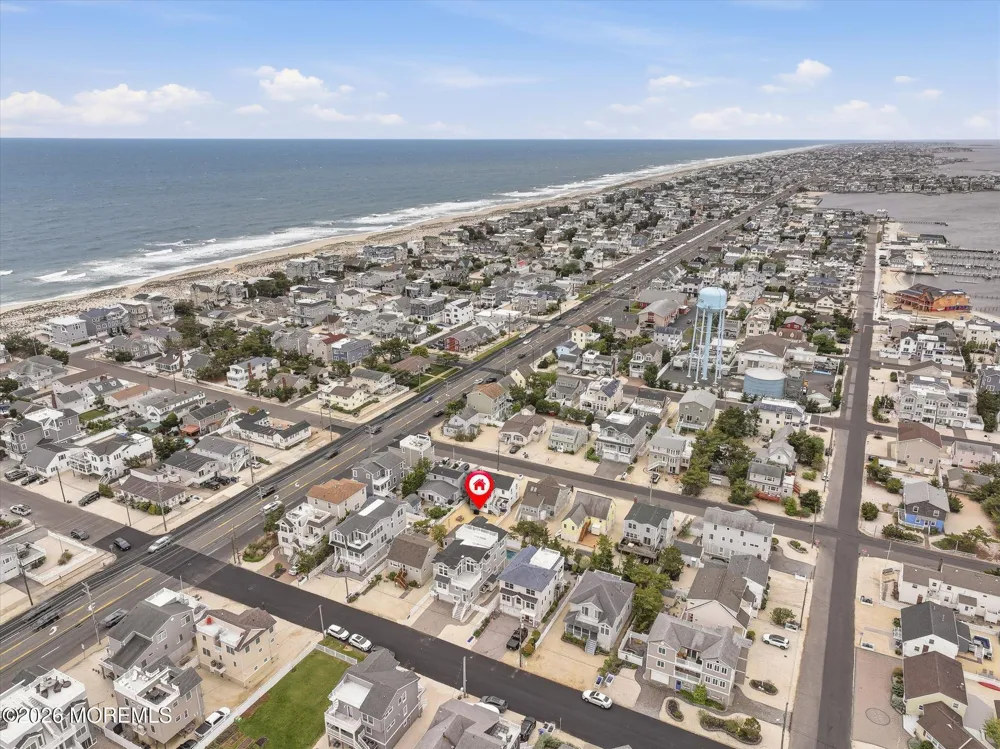 10 W Kirkland Avenue Long Beach, NJ 08008