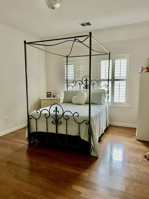 721 Paradise Cove Shady Shores, TX 76208