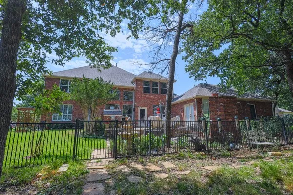 721 Paradise Cove Shady Shores, TX 76208