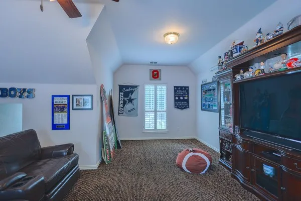 721 Paradise Cove Shady Shores, TX 76208