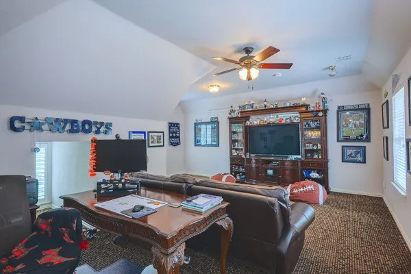 721 Paradise Cove Shady Shores, TX 76208