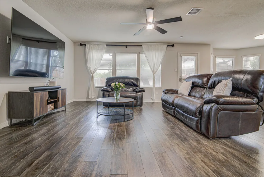 10614 Black Wolf Bay San Antonio, TX 78245