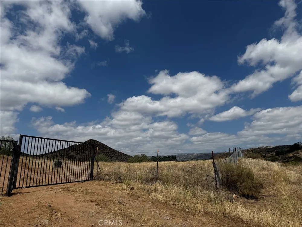 42520 Grama Rd Aguanga, CA 92536