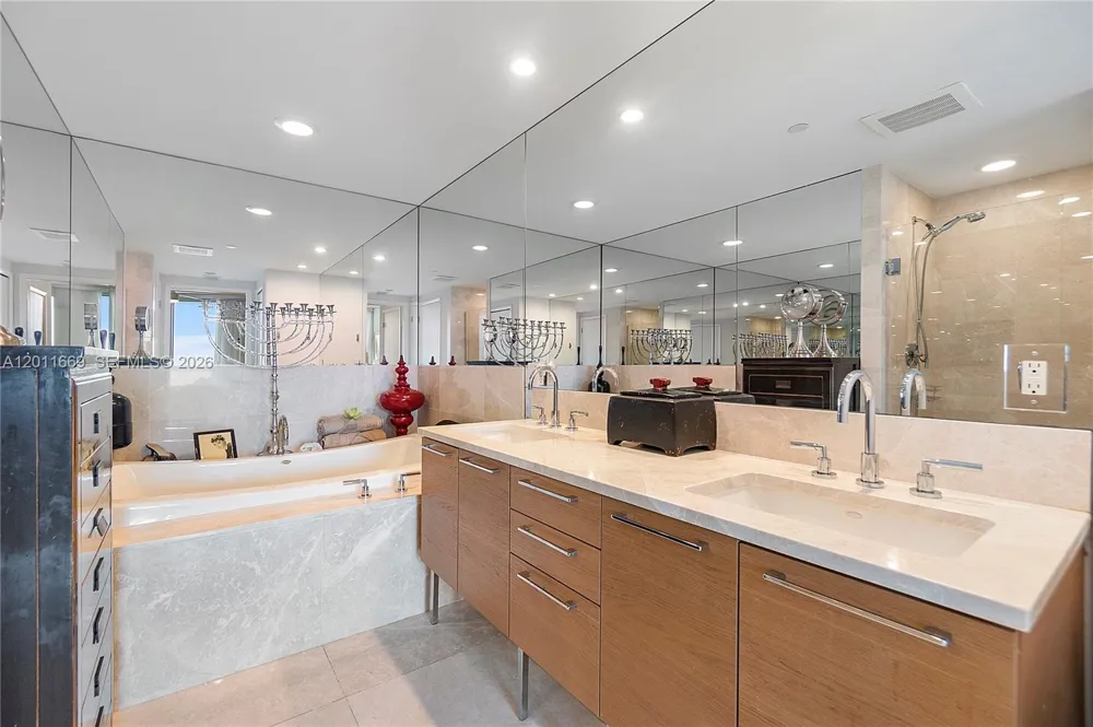 17001 Collins Ave #1703 Sunny Isles Beach, FL 33160