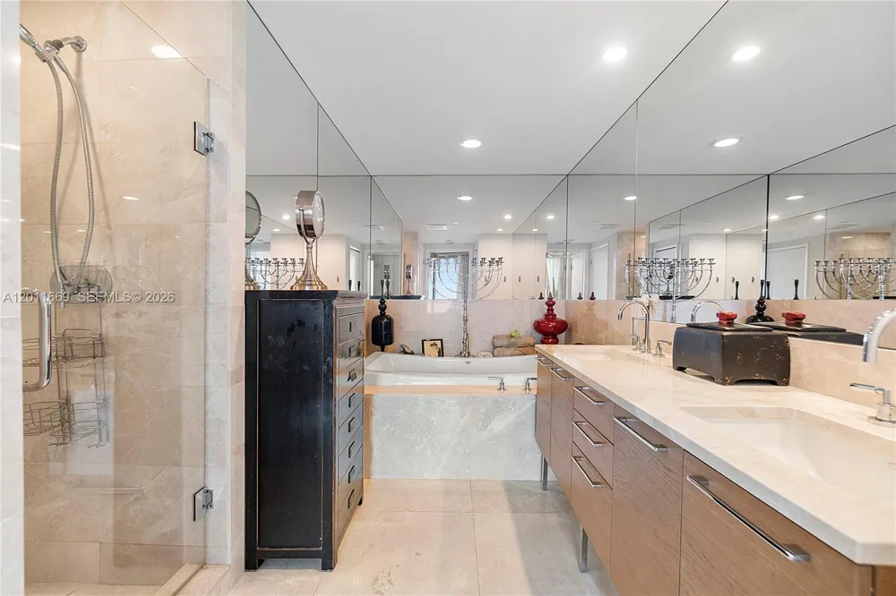 17001 Collins Ave #1703 Sunny Isles Beach, FL 33160