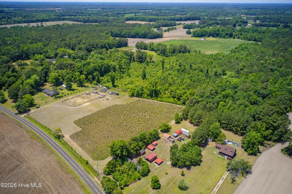 6615 Silver Spoon Road Clarkton, NC 28433