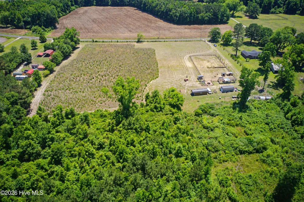 6615 Silver Spoon Road Clarkton, NC 28433