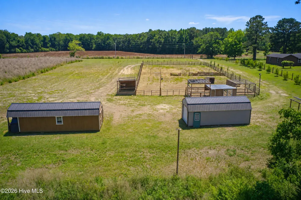 6615 Silver Spoon Road Clarkton, NC 28433