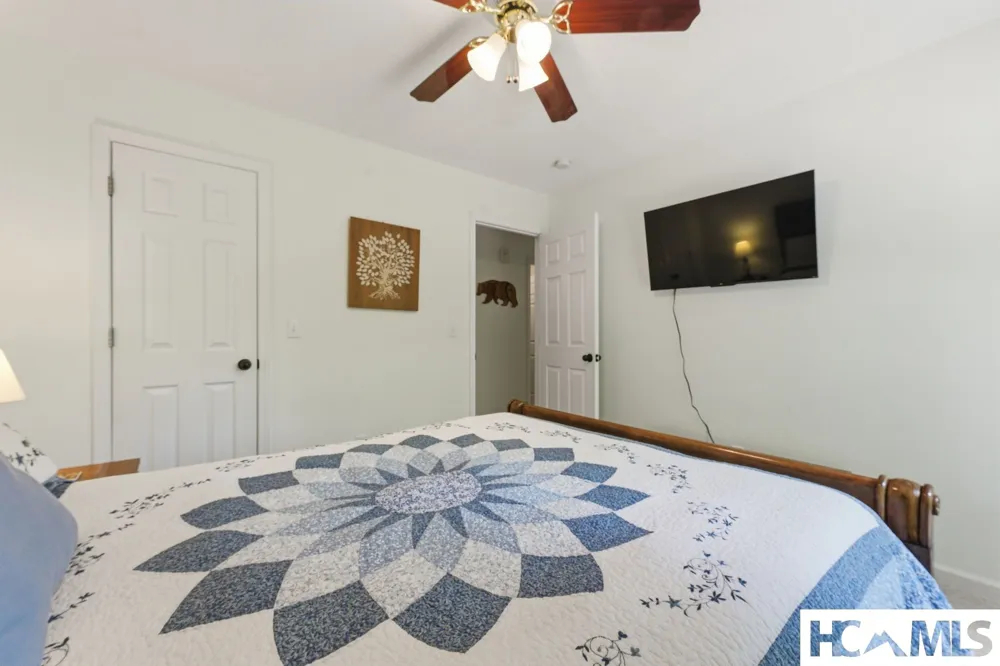 68 Golden Mist Court Sapphire, NC 28774