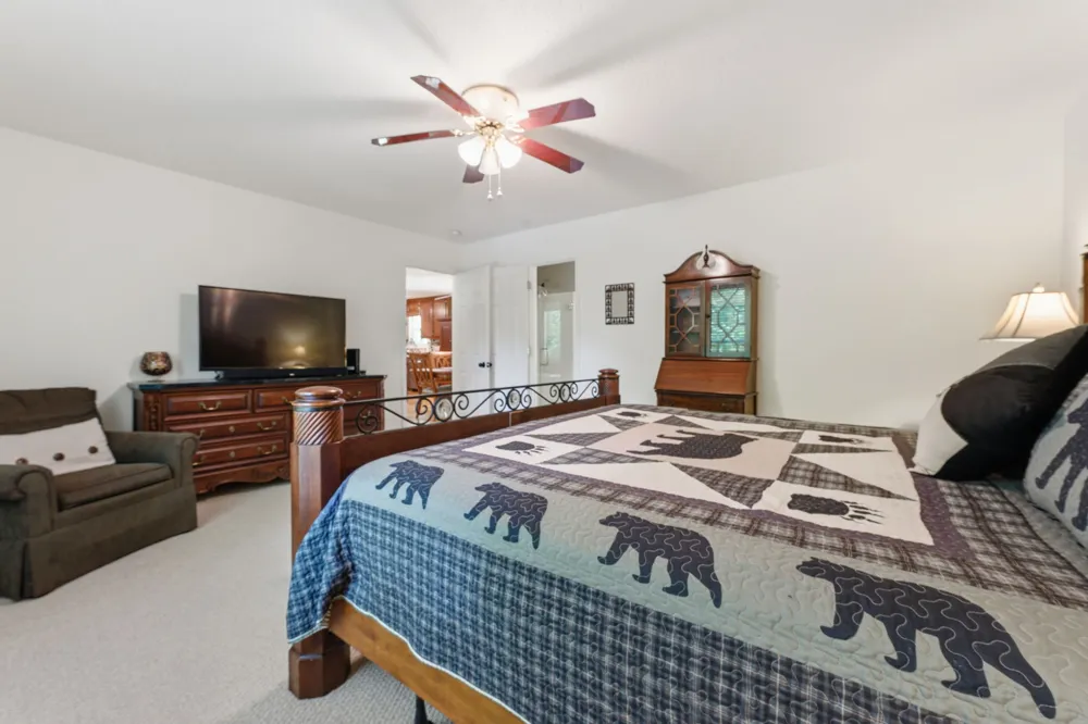 68 Golden Mist Court Sapphire, NC 28774