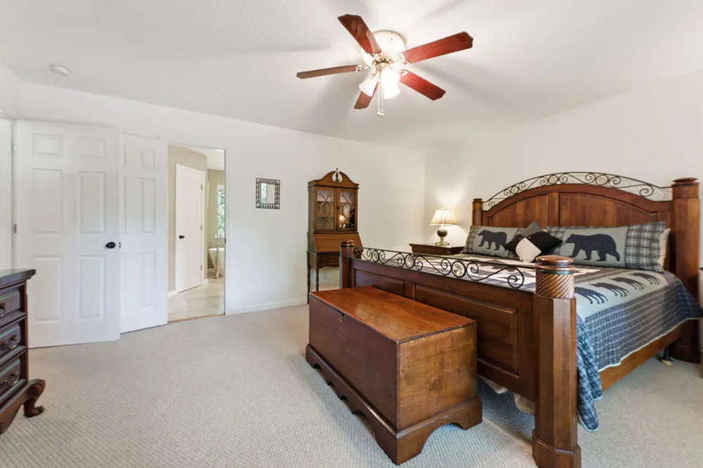 68 Golden Mist Court Sapphire, NC 28774