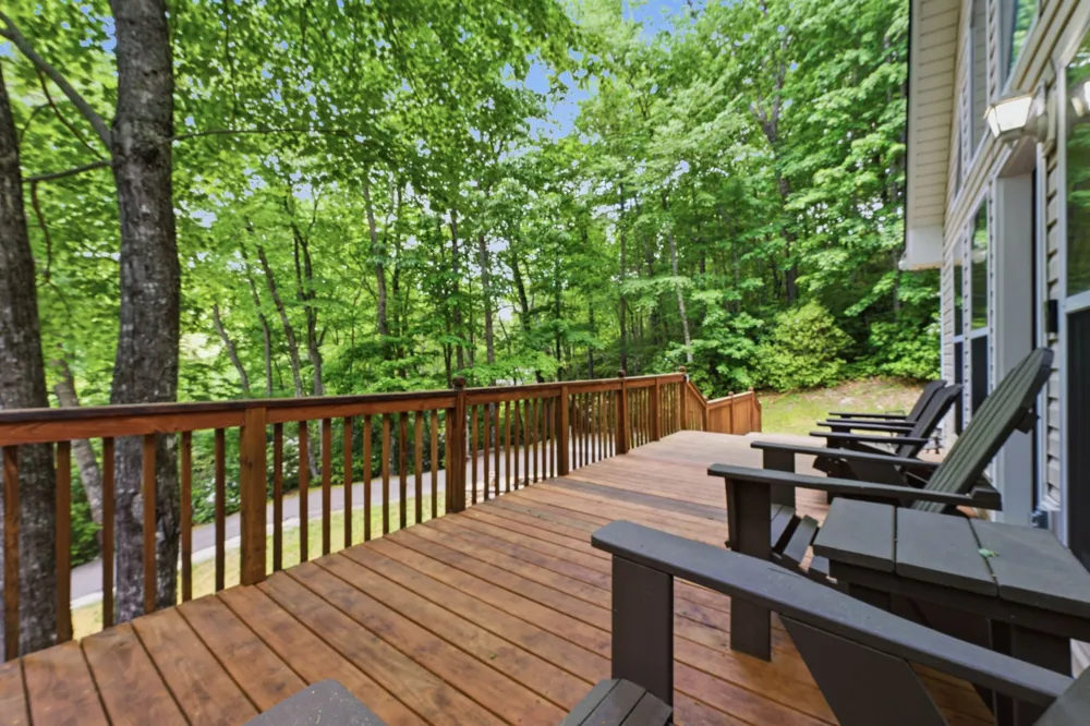 68 Golden Mist Court Sapphire, NC 28774