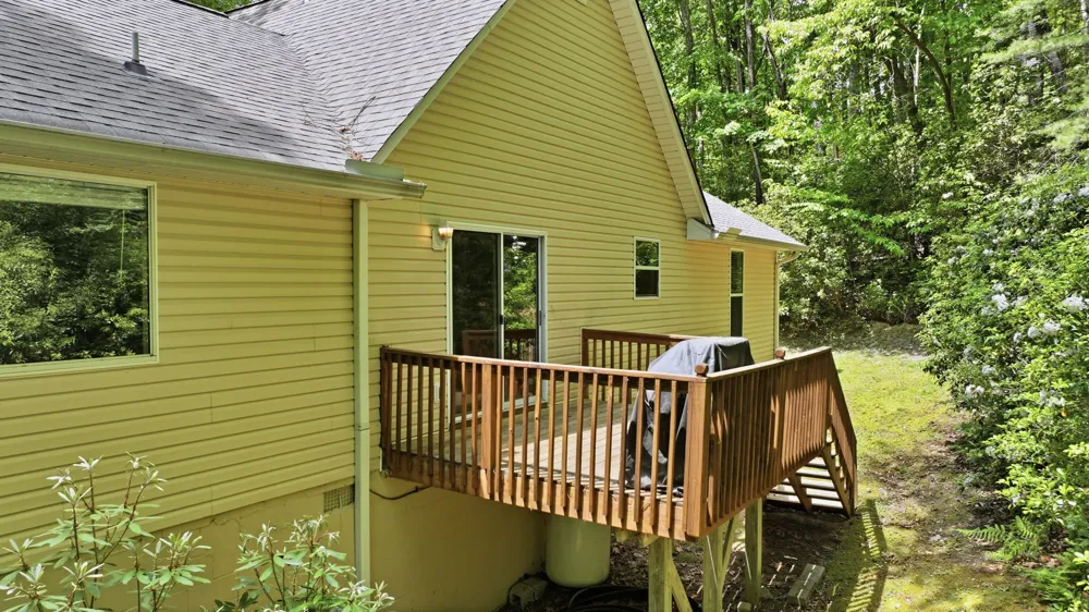 68 Golden Mist Court Sapphire, NC 28774