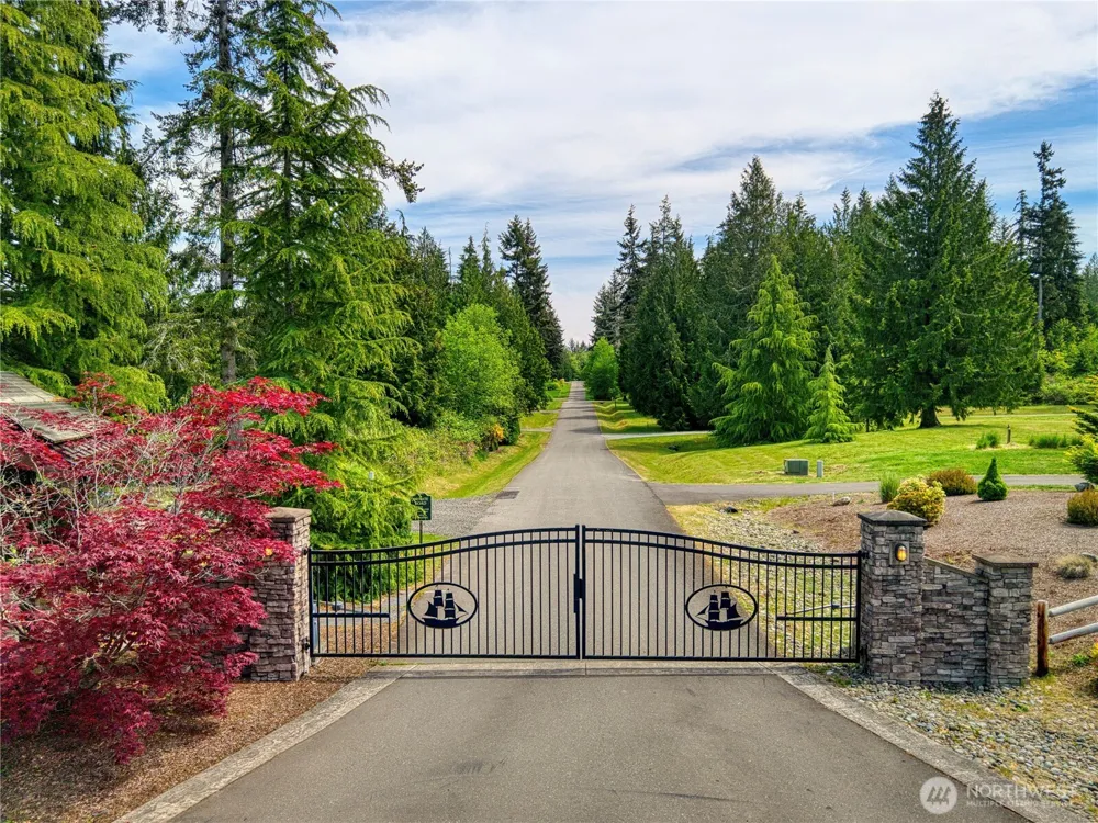 8924 NE Broughton Court Hansville, WA 98340