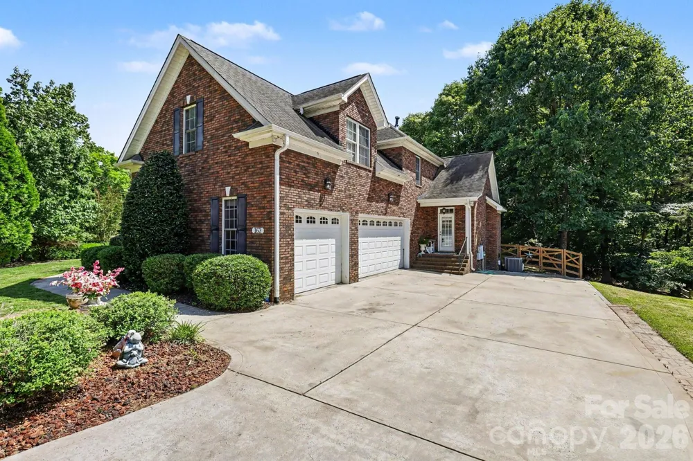 163 Evening Shadow Road Lake Wylie, SC 29710