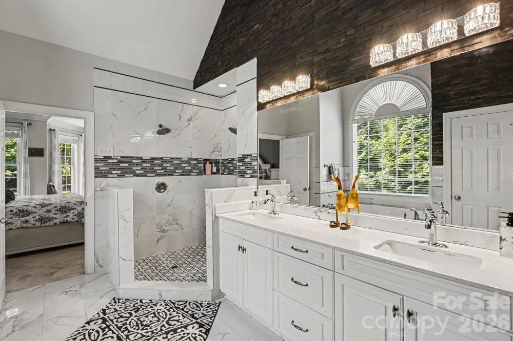 163 Evening Shadow Road Lake Wylie, SC 29710