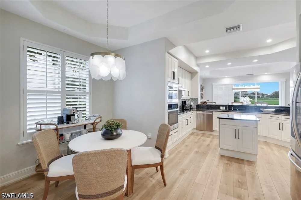 Avellino Isles Circle #20101 Naples, FL 34119