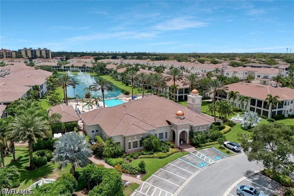 Avellino Isles Circle #20101 Naples, FL 34119