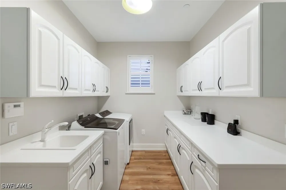 Avellino Isles Circle #20101 Naples, FL 34119