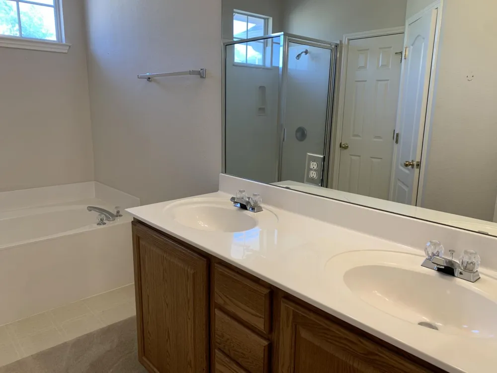 11000 Anderson Mill Road #29 Austin, TX 78750
