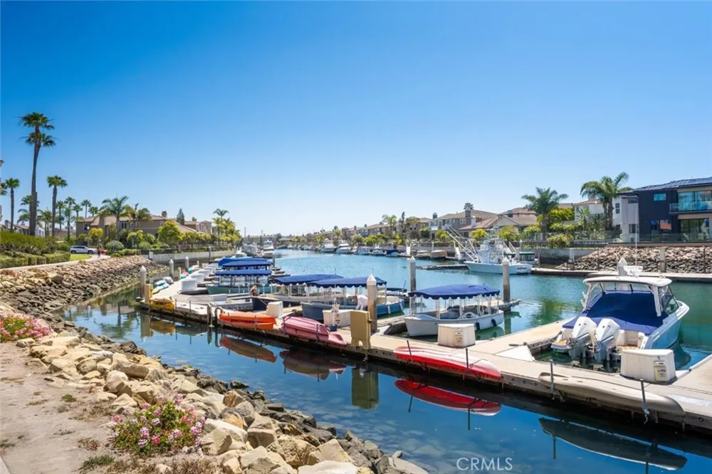 4207 Harbour Island Oxnard, CA 93035