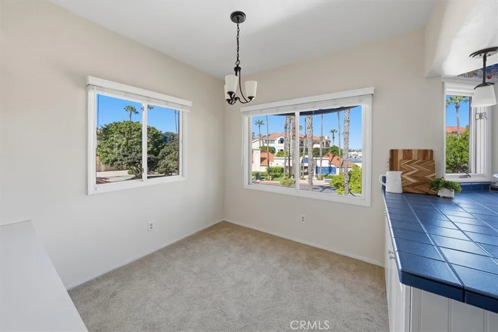 4207 Harbour Island Oxnard, CA 93035
