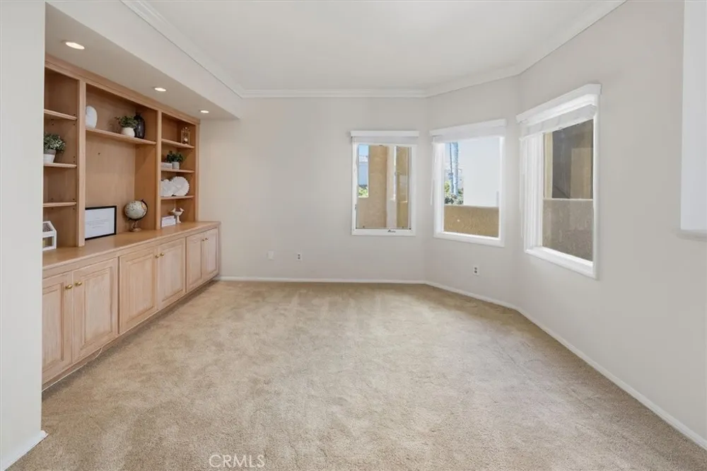 4207 Harbour Island Oxnard, CA 93035