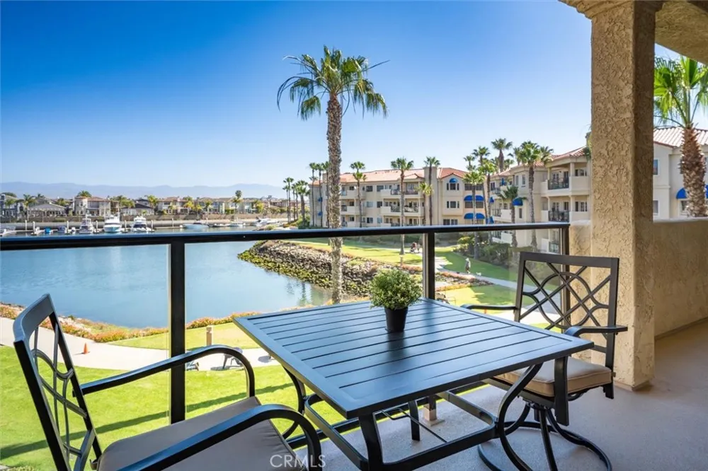 4207 Harbour Island Oxnard, CA 93035