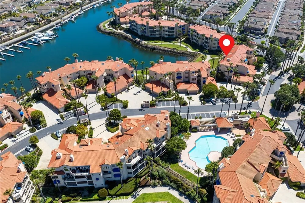 4207 Harbour Island Oxnard, CA 93035