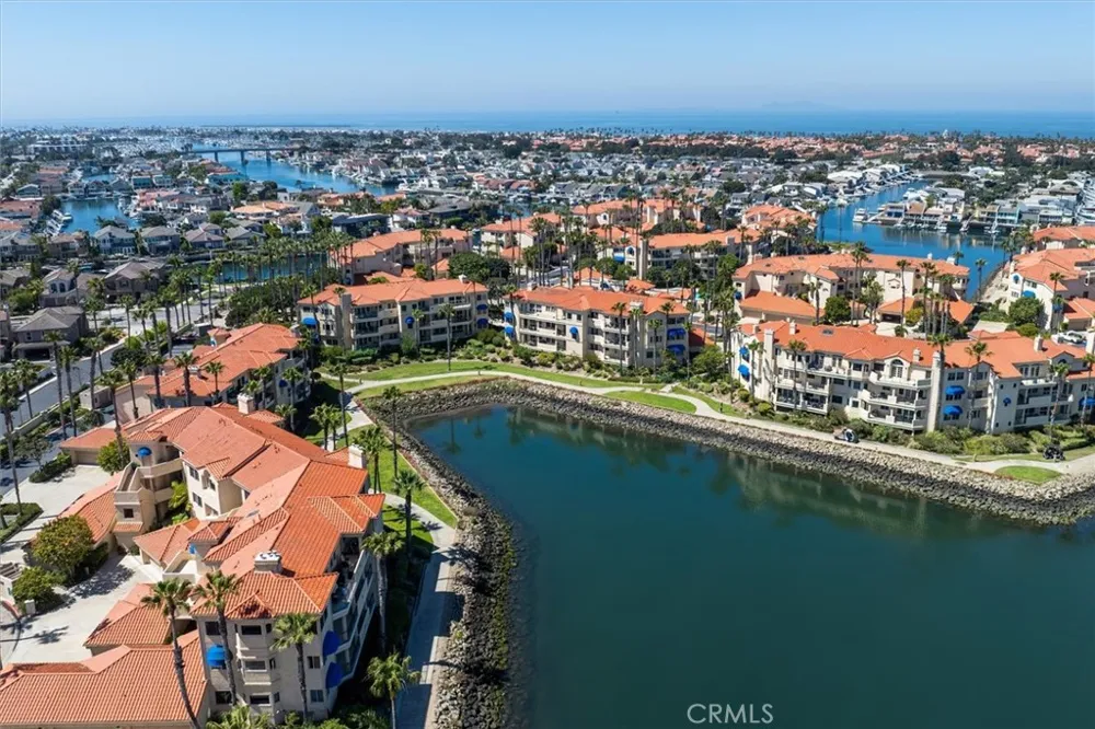 4207 Harbour Island Oxnard, CA 93035