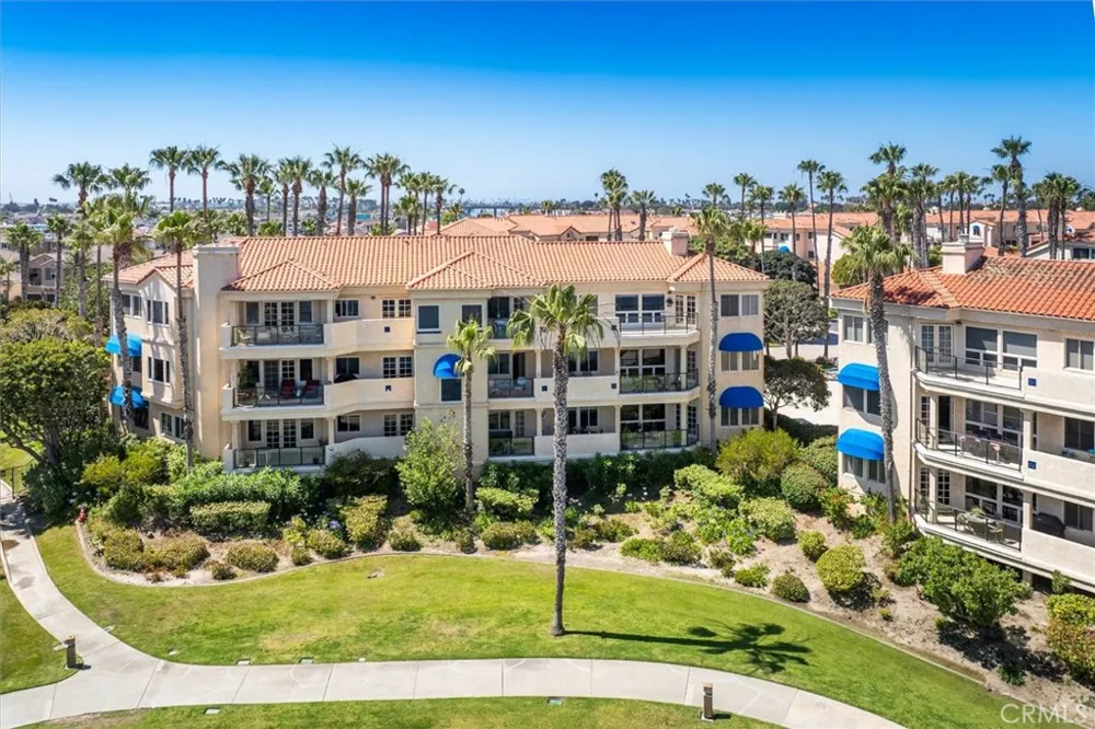 4207 Harbour Island Oxnard, CA 93035