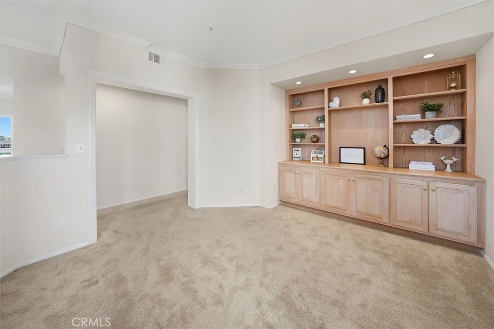 4207 Harbour Island Oxnard, CA 93035