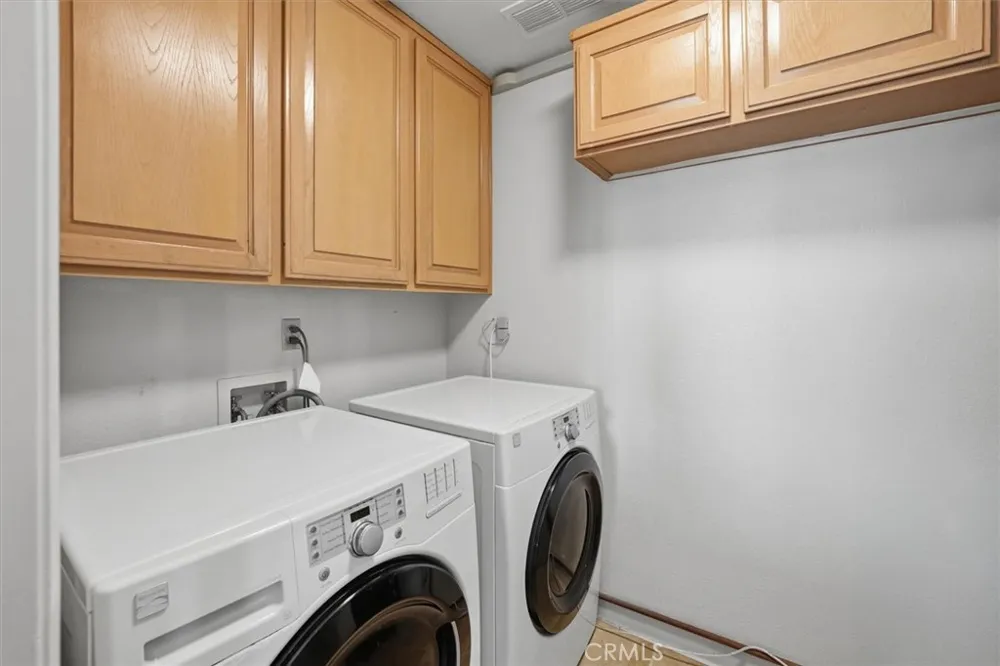 4207 Harbour Island Oxnard, CA 93035